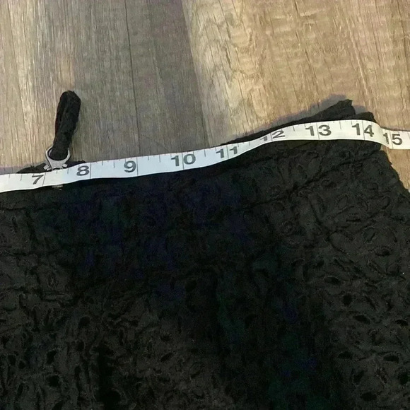 See by Chloe Size US 6 Black Eyelet Skirt A Line Pockets Short Cotton Pleated - Picture 8 of 8